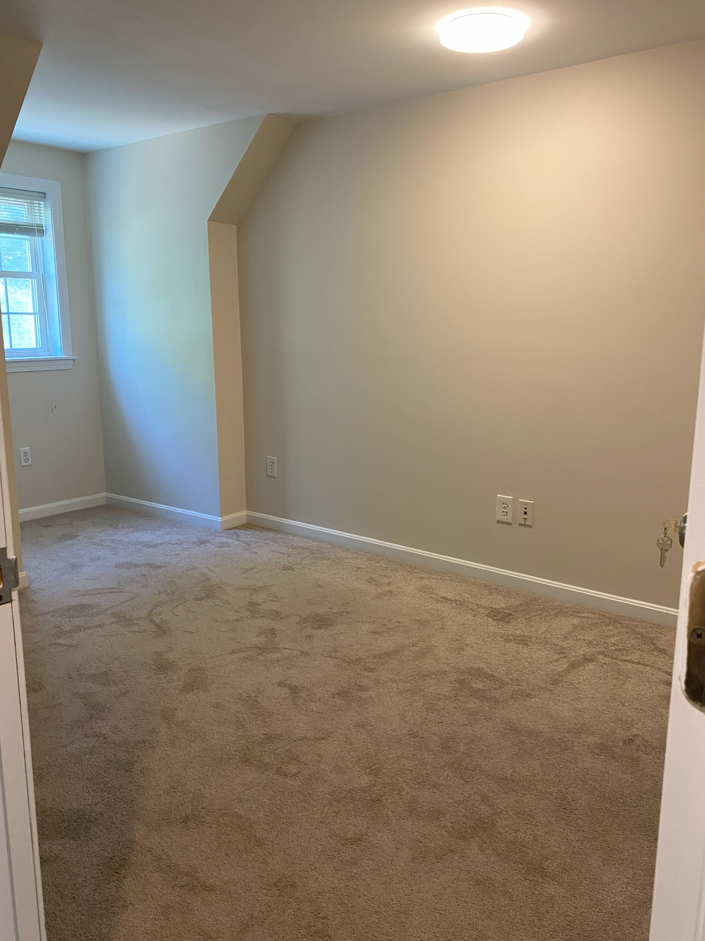 1111 Roosevelt Trail - H4